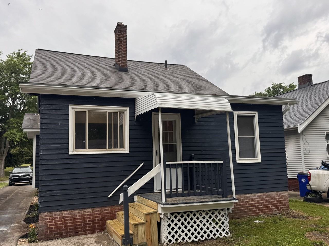 4291 W 17th St - Photo 3 of 19
