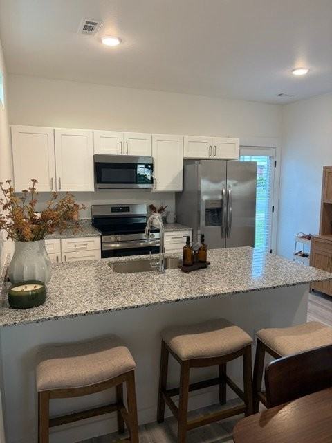 501 Discovery Ave - Photo 6 of 17