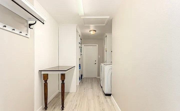 5257 W Acapulco Ln - Photo 4 of 7