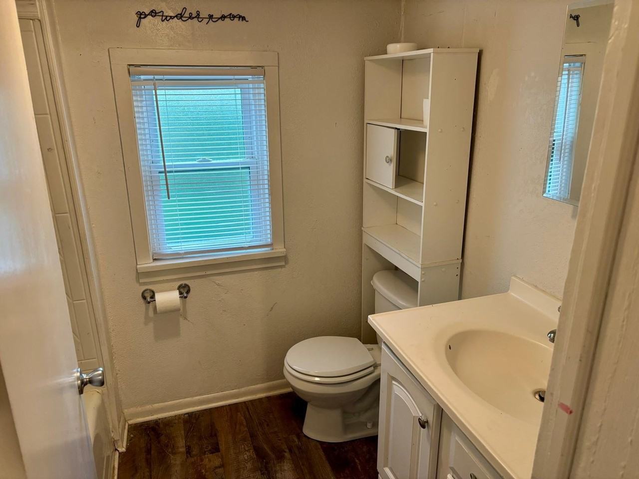 116 S Fillmore St - Photo 4 of 15