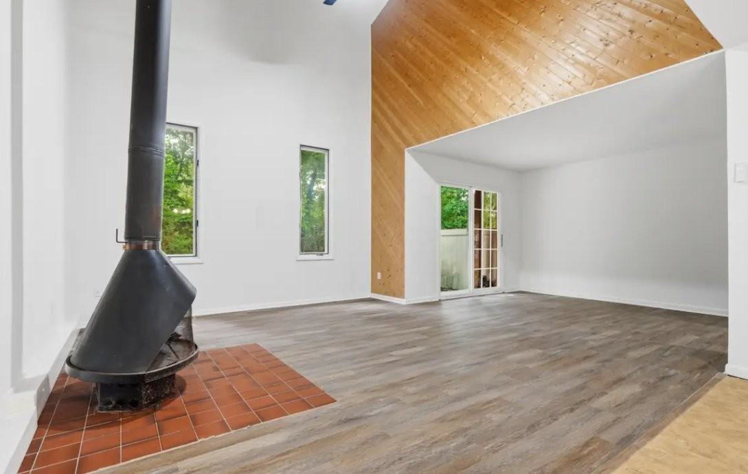 308 Cutty Ct - Photo 3 of 18