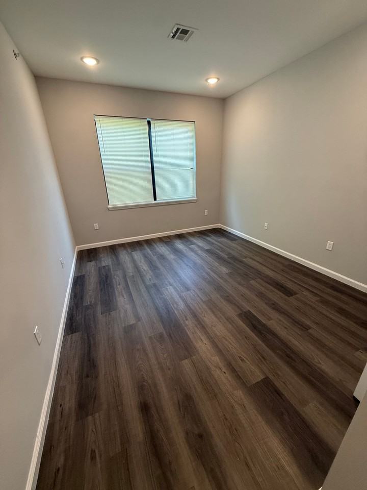67 Market St #303 - Photo 7 of 12