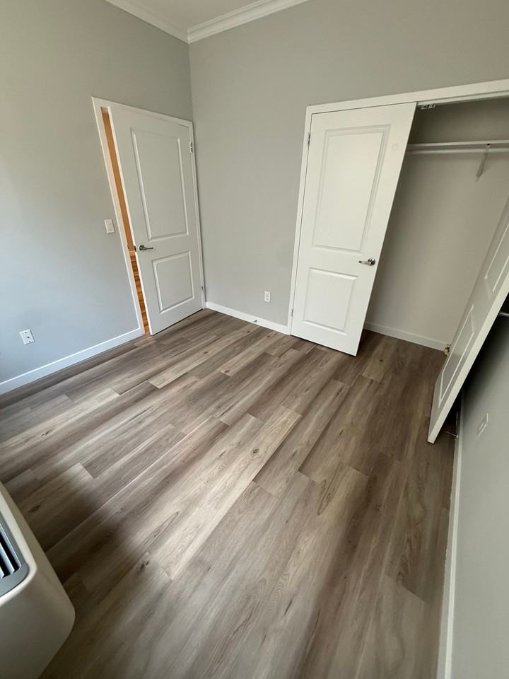 54 Pearl St #204 - Photo 7 of 11