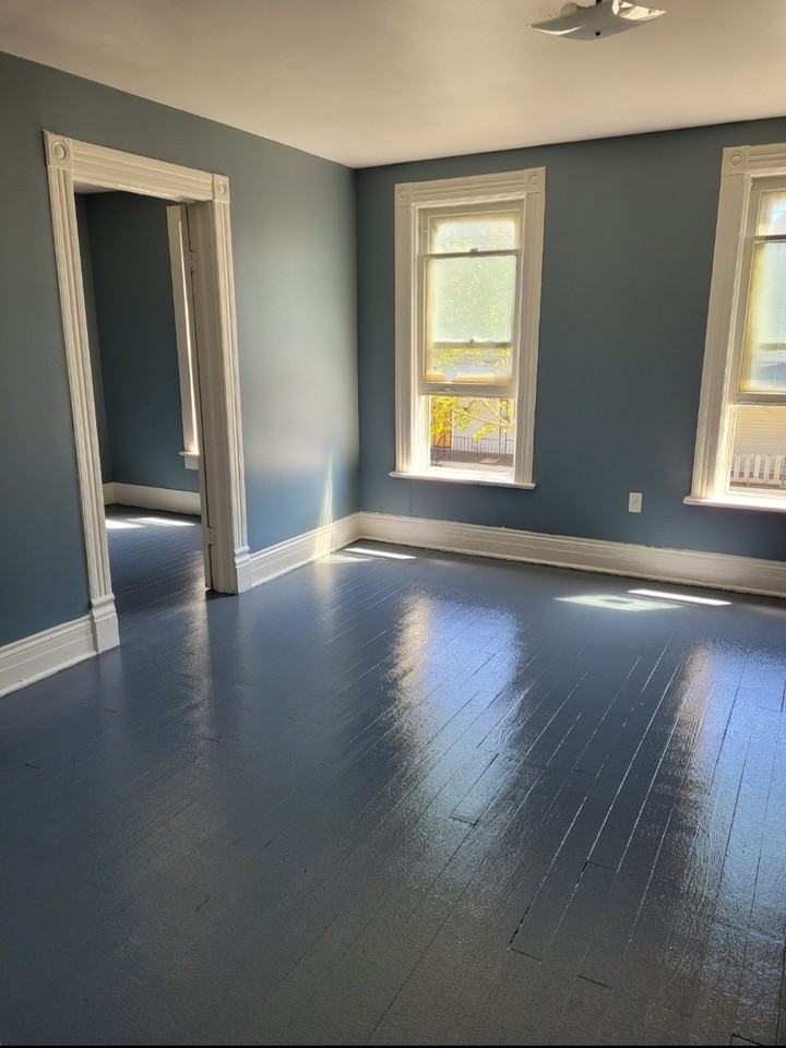 612 E 13th St #2 - Photo 2 of 3