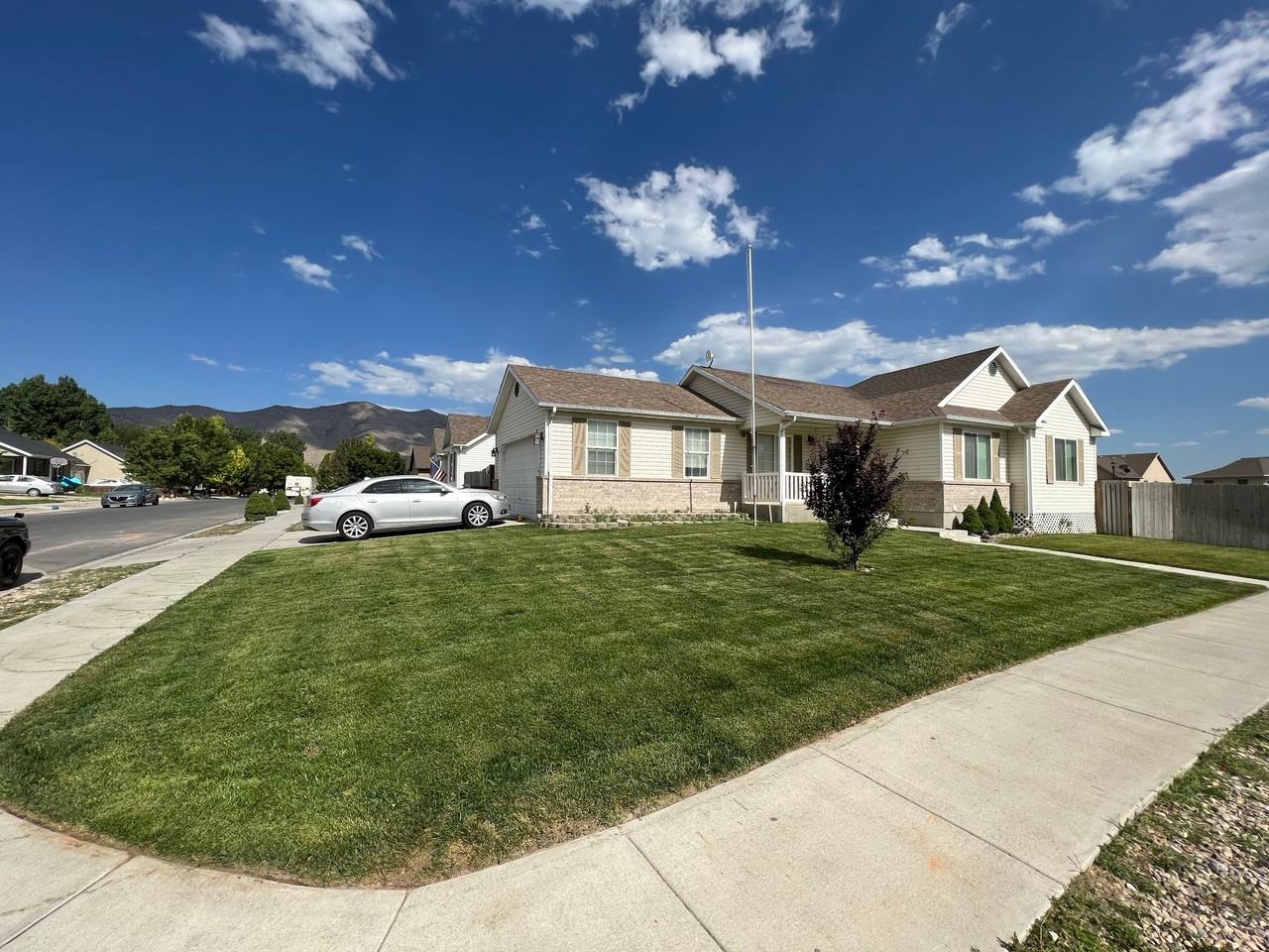 3576 N Canary Way - Photo 2 of 21