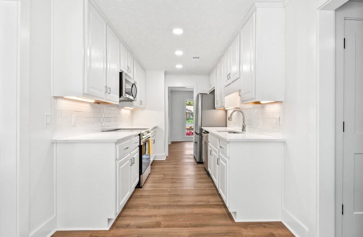 322 Cricket Ln - Photo 4 of 13
