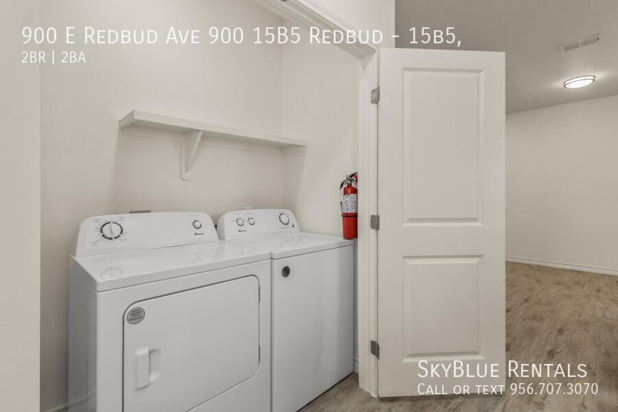 900 E Redbud Ave #15B5