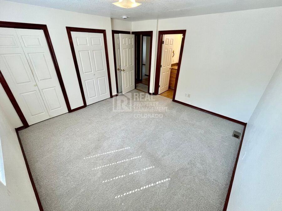 112 8th St - Photo 5 of 13