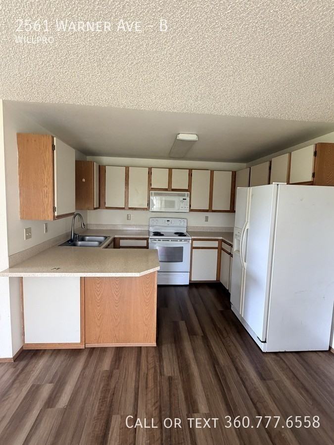 2561 Warner Ave #B - Photo 5 of 16