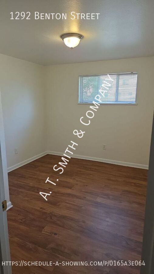 1292 Benton St - Photo 7 of 12