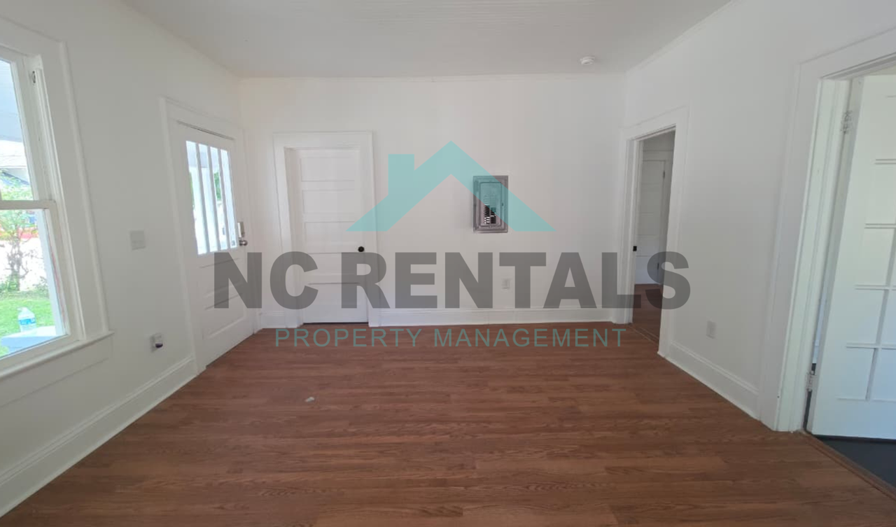 806 Long Ave - Photo 5 of 30