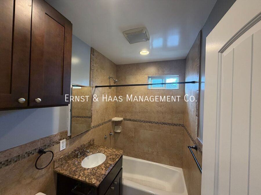 4406 Linden Ave #04 - Photo 5 of 24