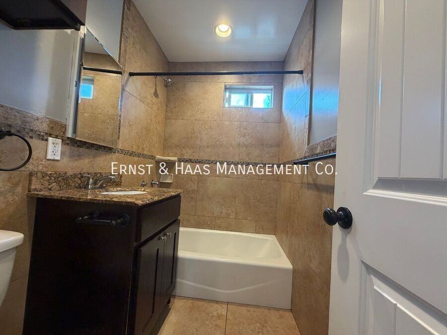 4406 Linden Ave #04 - Photo 6 of 24
