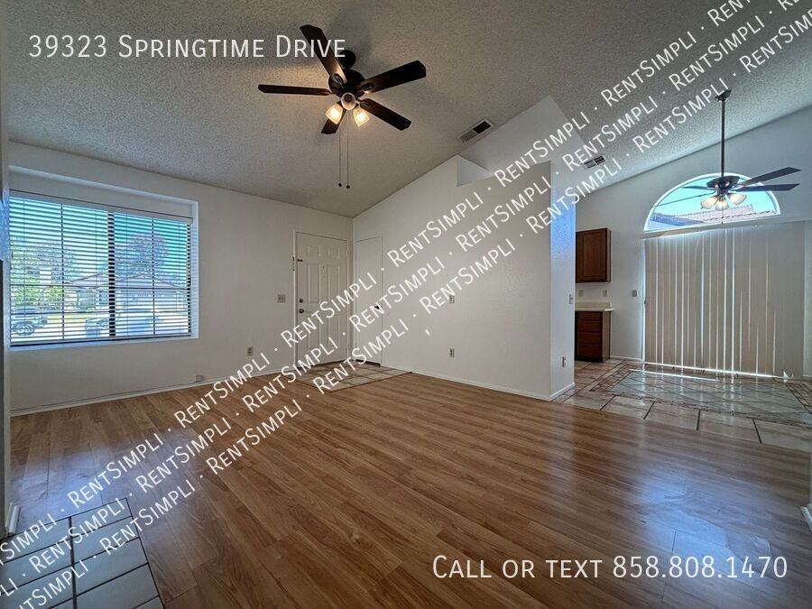 39323 Springtime Dr - Photo 4 of 23