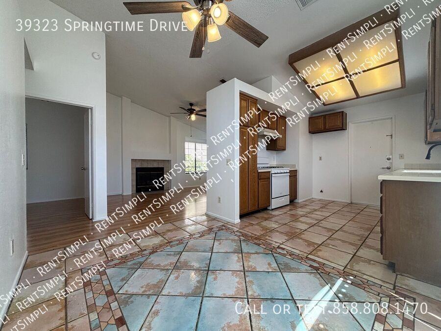 39323 Springtime Dr - Photo 7 of 23