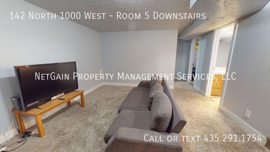 142 N 1000 W - Photo 7 of 23