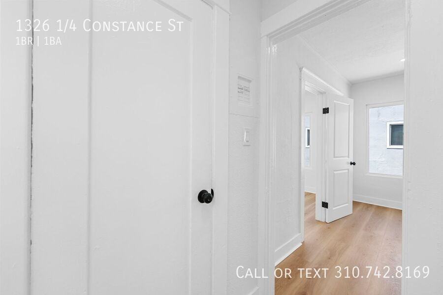 1326 1/4 Constance St - Photo 6 of 16