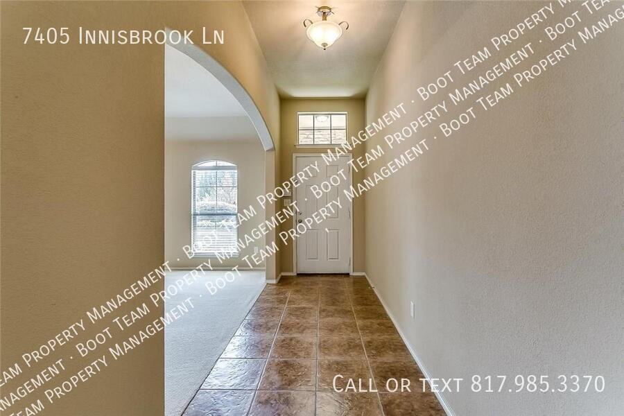 7405 Innisbrook Ln - Photo 4 of 20