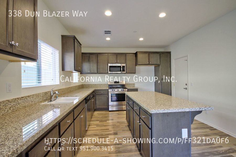 338 Dun Blazer Way - Photo 6 of 28