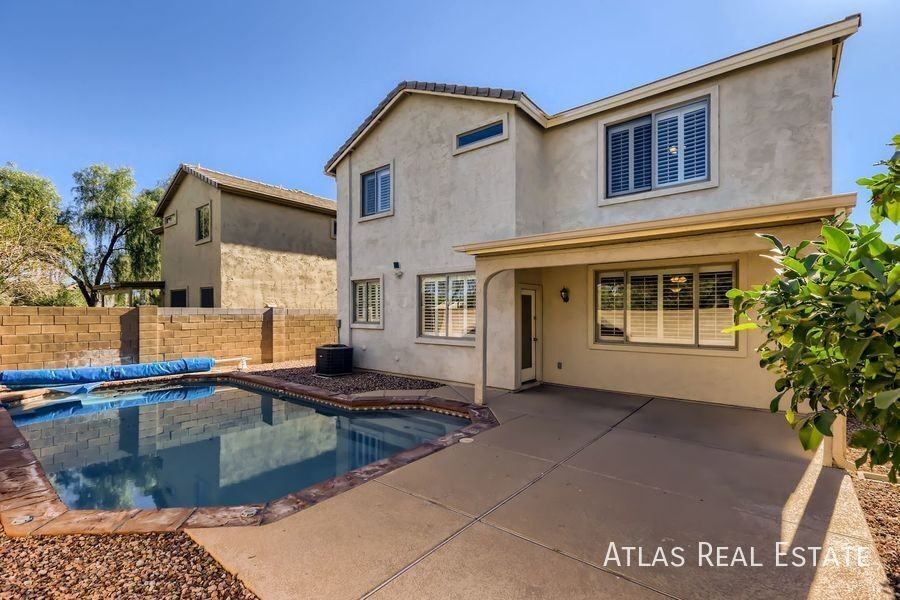 17456 W Mauna Loa Ln - Photo 2 of 16