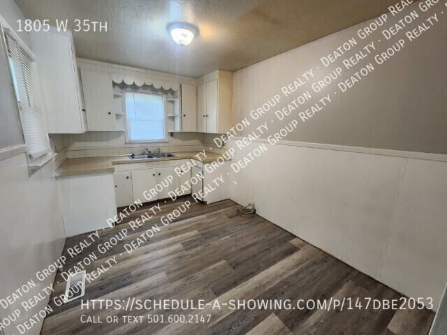 1805 W 35th St - Photo 6 of 19