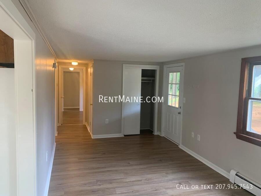 959 Greenfield Rd #2 - Photo 4 of 17