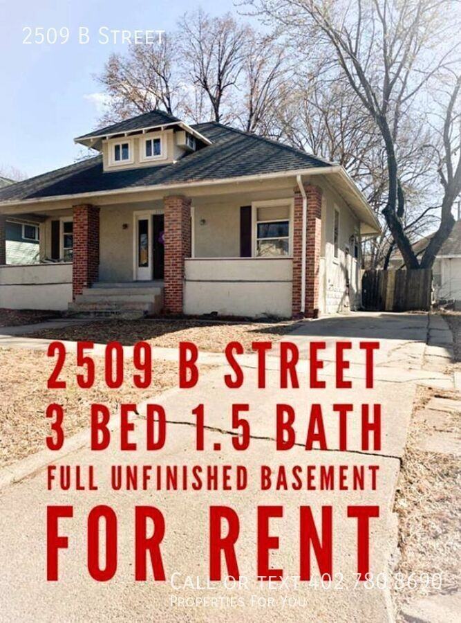 2509 B St - Photo 2 of 10
