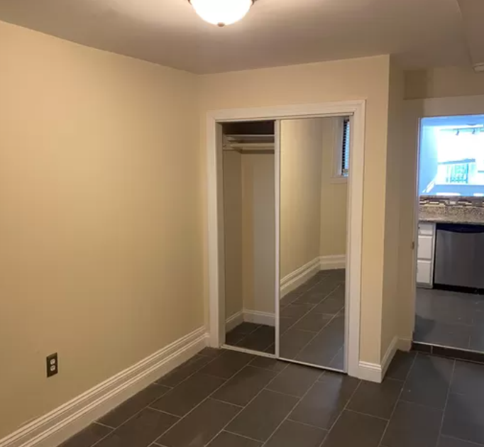 1753 Euclid St Nw Lowr - Photo 5 of 10