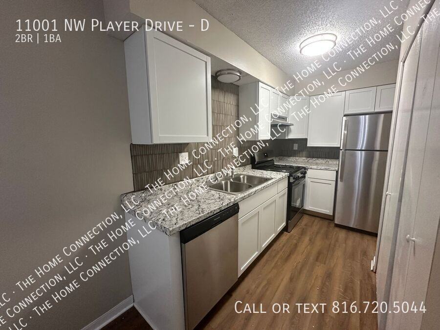 11001 Nw Player Dr #D - Photo 2 of 12