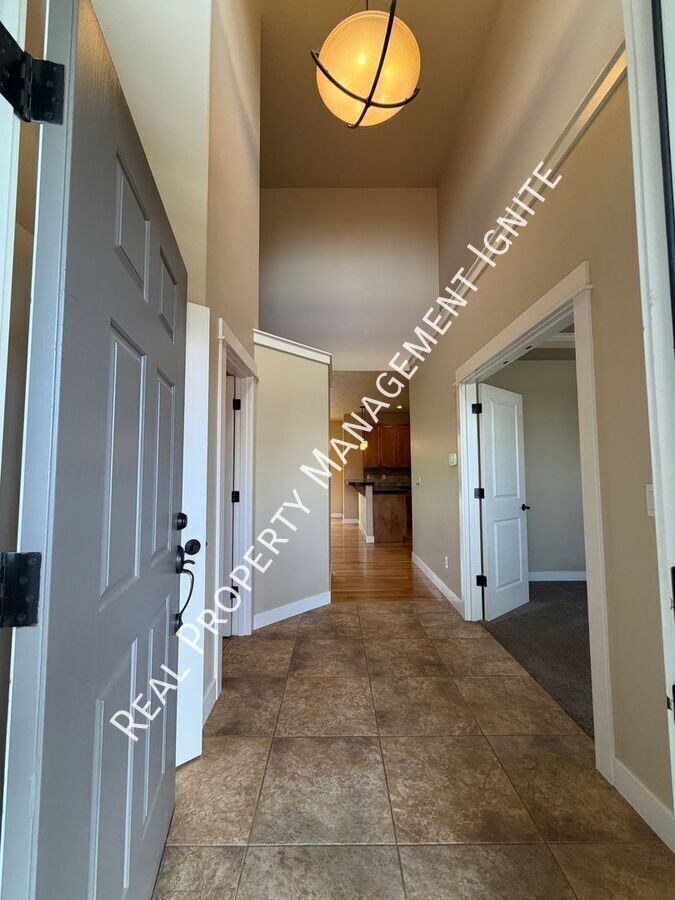 3050 Nw 17th St - Photo 4 of 25