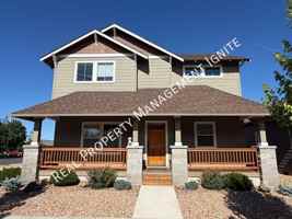 featured image of 2713 Ne Black Oak Pl