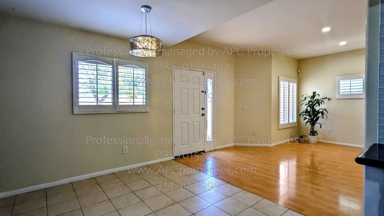 141 S Pritchard Ave - Photo 5 of 36