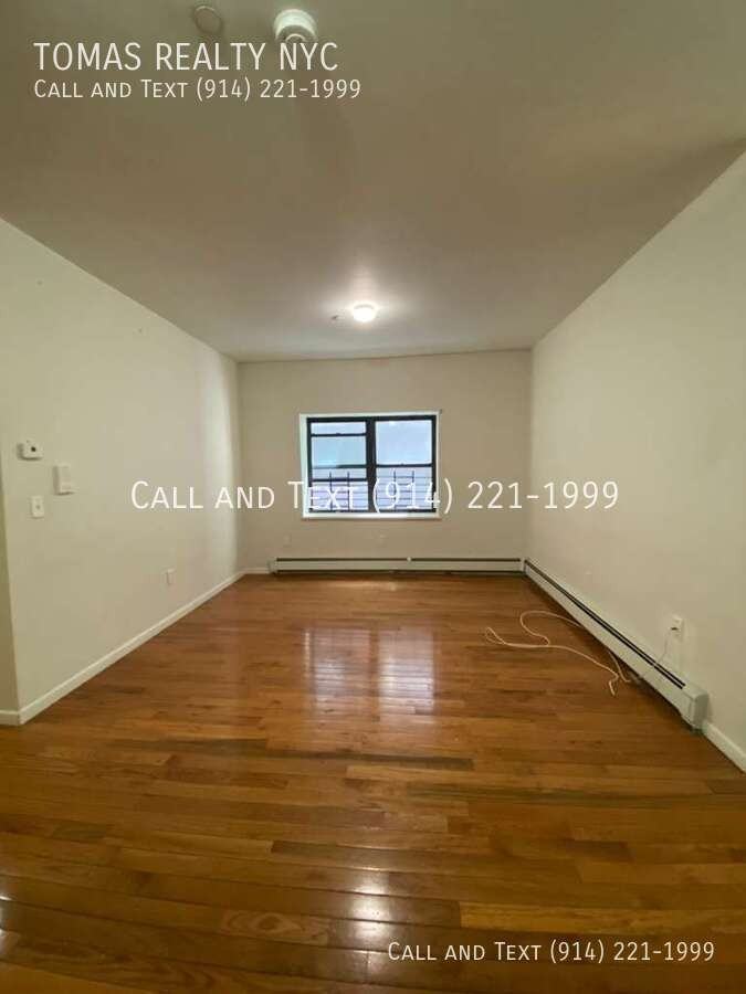 68 Elliott Ave - Photo 4 of 15