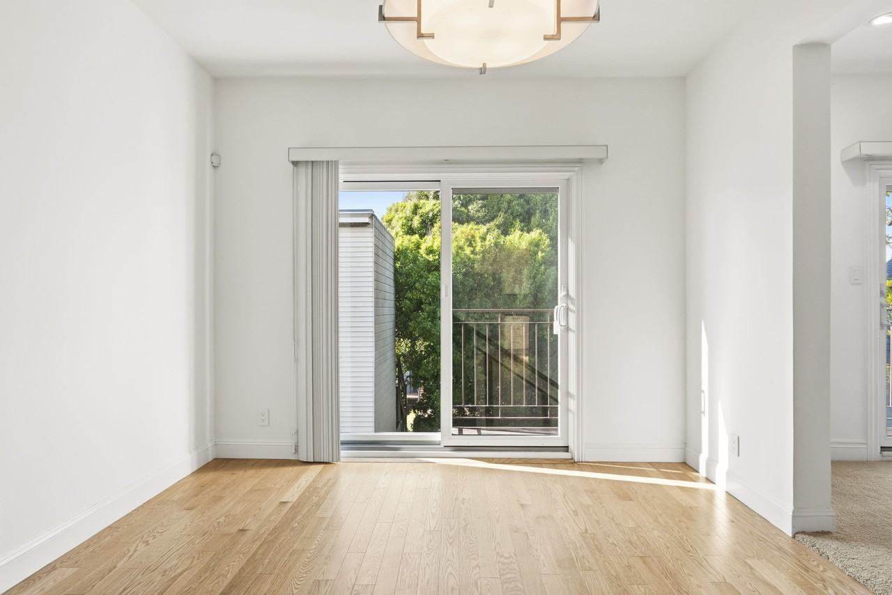 1924 Filbert St #2 - Photo 4 of 50