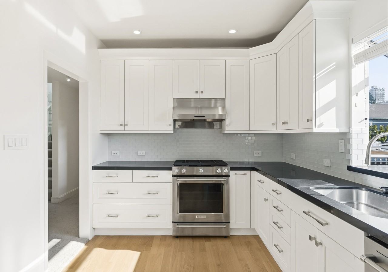 1924 Filbert St #2 - Photo 7 of 50