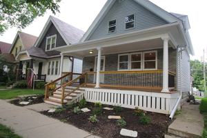 featured image of 2970 S Clement Ave #1
