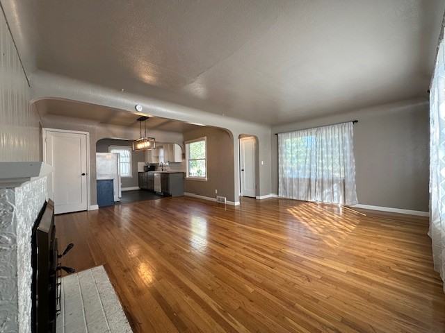 4703 N Cedar St - Photo 4 of 21