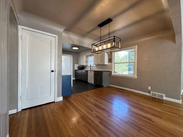 4703 N Cedar St - Photo 5 of 21