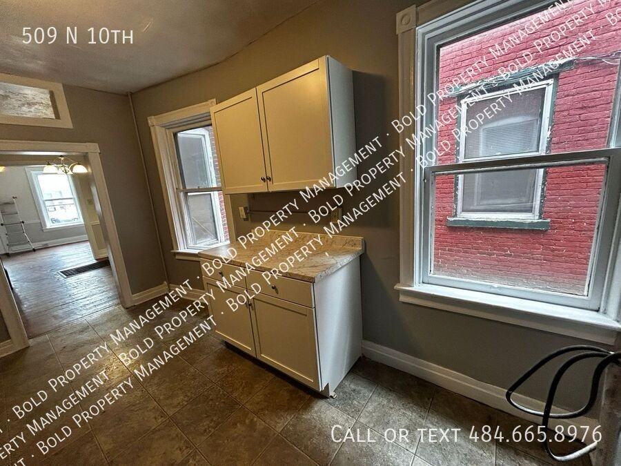 509 N 10th St - Photo 4 of 16