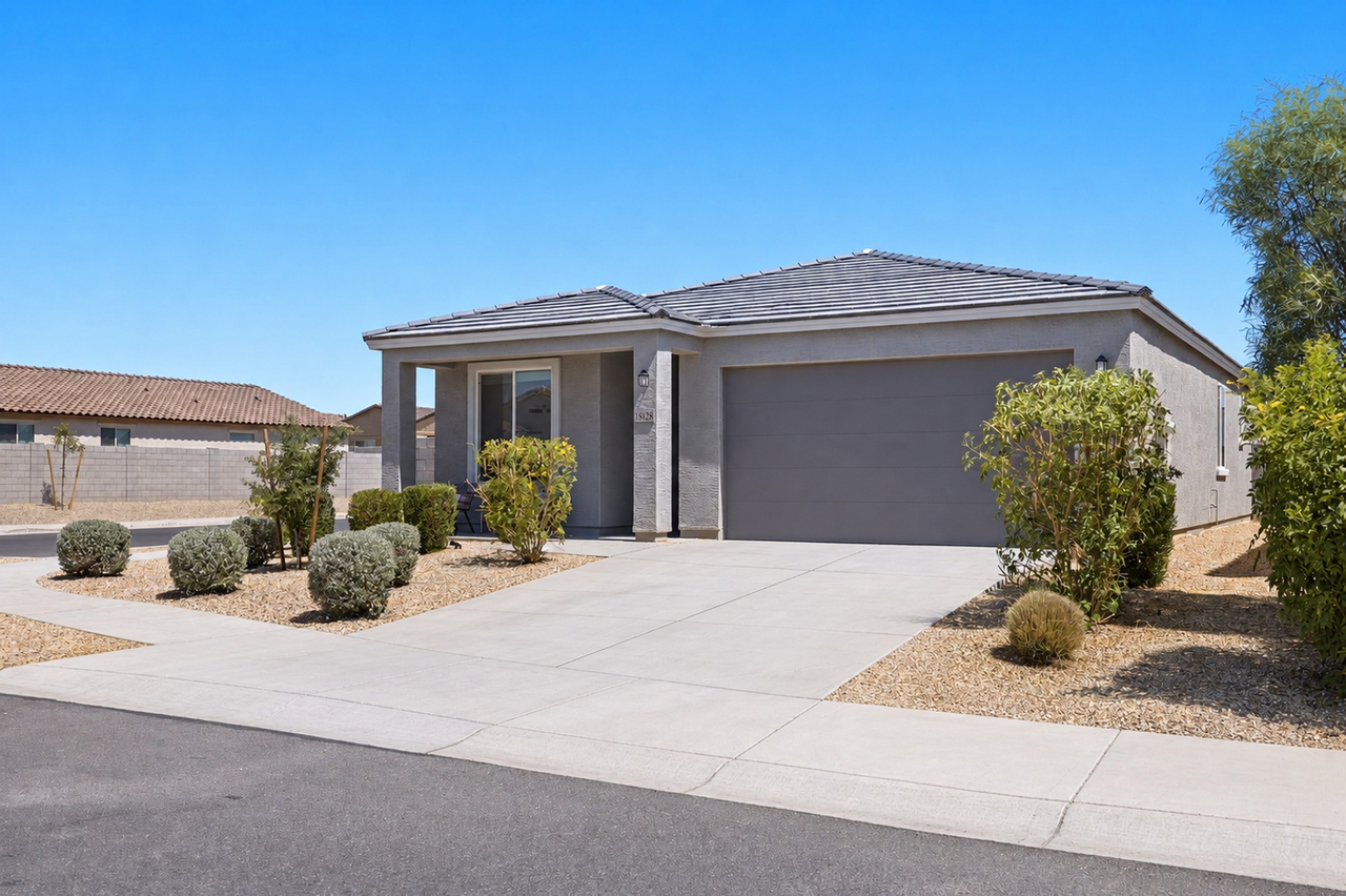 18128 W Soft Wind Dr - Photo 3 of 50