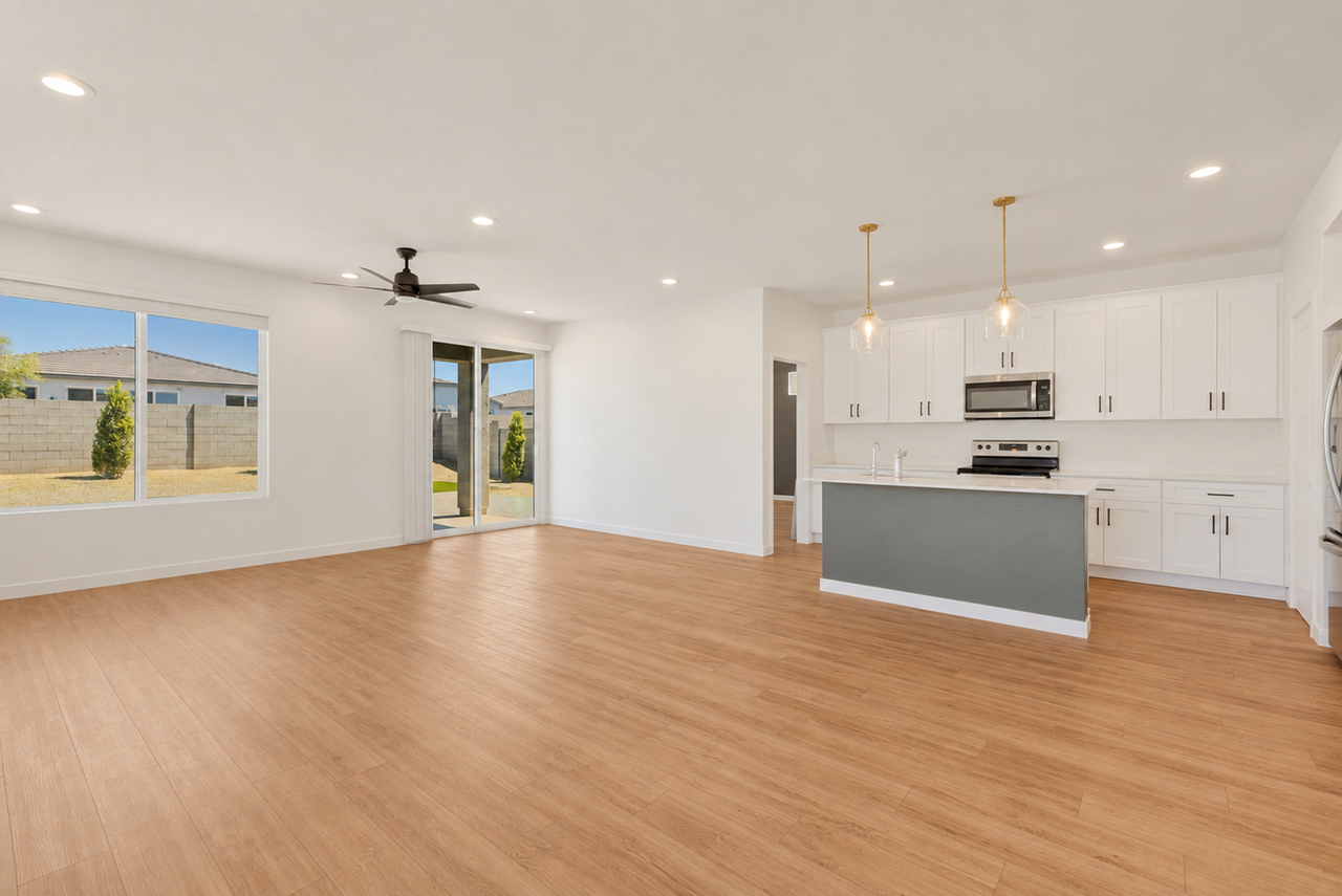18128 W Soft Wind Dr - Photo 5 of 50
