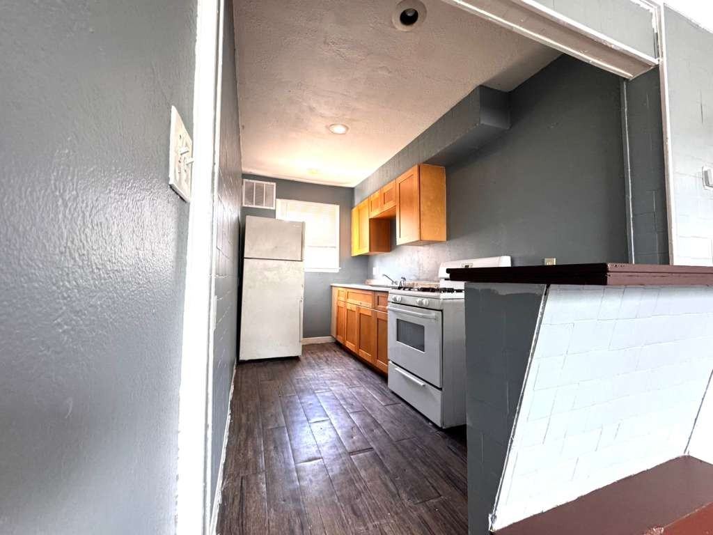 9123 9123 Steel StreetUnit 9125 UP #9125UP - Photo 5 of 17