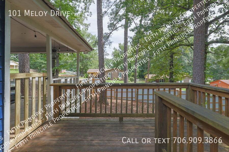 101 Meloy Dr - Photo 2 of 25