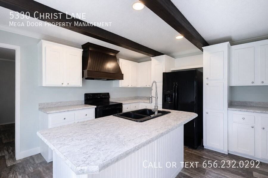 5330 Christ Ln - Photo 4 of 26