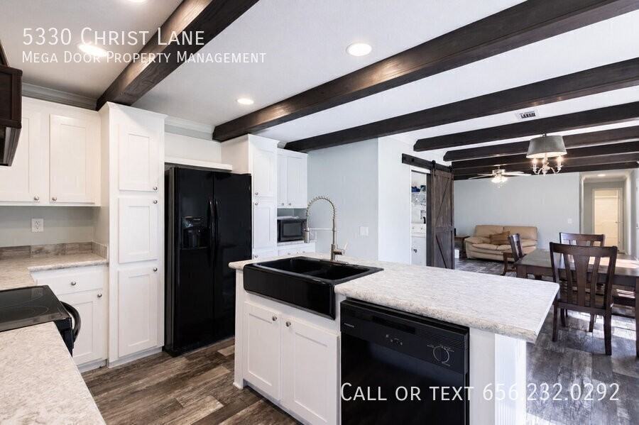 5330 Christ Ln - Photo 5 of 26