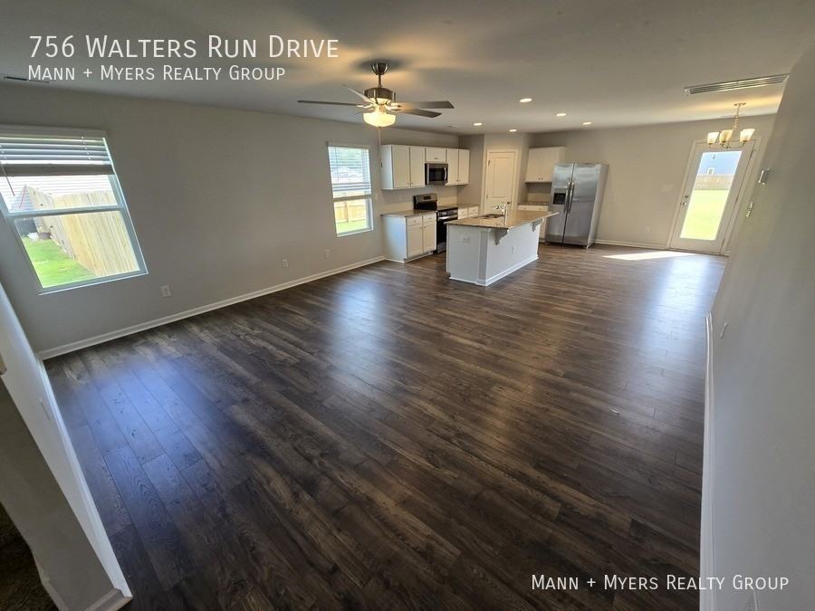 756 Walters Run Dr - Photo 5 of 42