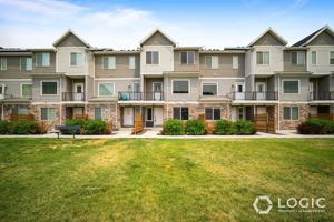 featured image of 1733 W 10 S