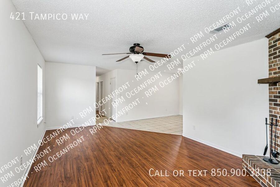 421 Tampico Way - Photo 3 of 15