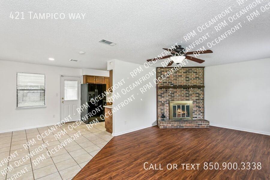 421 Tampico Way - Photo 5 of 15
