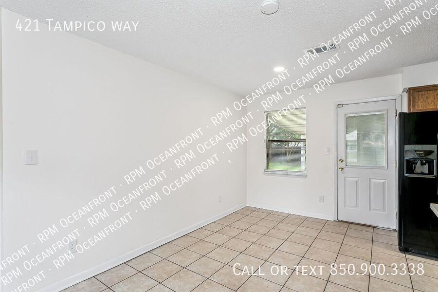 421 Tampico Way - Photo 6 of 15